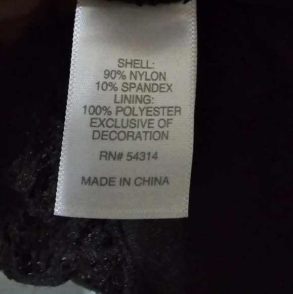 NWT Bisou Bisou Black Lace Shift Midi Dress, Fitted, Cap Sleeves, Lined, Size 6. - Picture 14 of 15